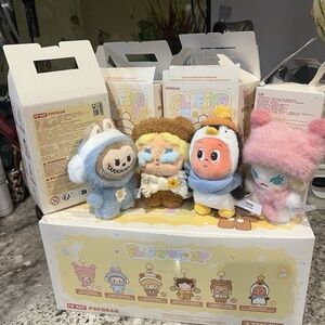 Pop Mart Pop Beans Fluffy And Cozy Lot Of 4 Crybaby Molly Pino Labubu